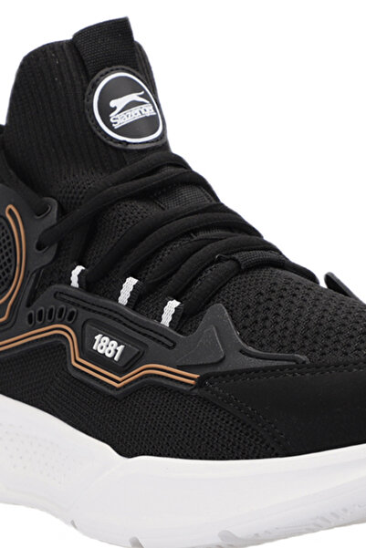 Slazenger Beyond Men's Black / White Running & Walking Sports Shoes