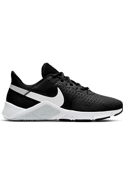 Nike حذاء W Legend Essential 2 Cq9545001 للسيدات أسود/أبيض