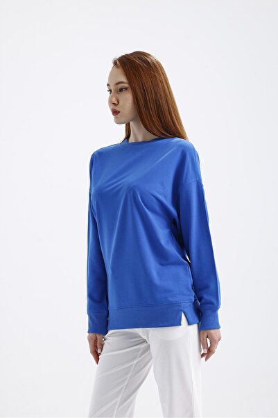 Miss Murem Mari Sweat with Skirt Slit-Victoria