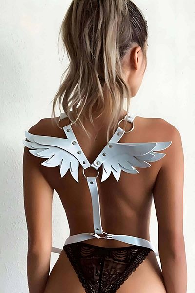 Angels Passion Κομψή σχεδίαση λουριών με φτερό αγγέλου και συνδυασμό δέρματος
