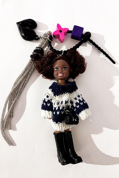 New Obsessions Μπρελόκ με στολίδι τσάντα Mina Baby Doll Charm