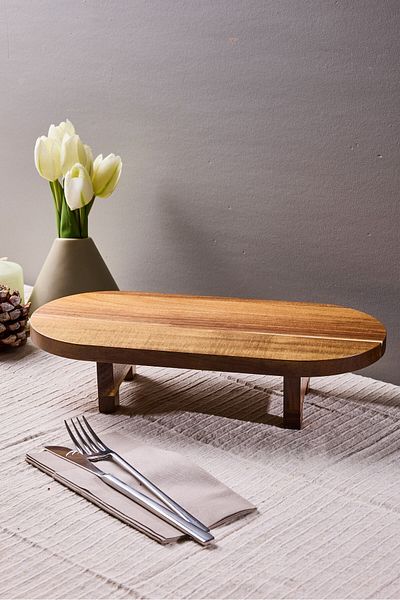 Perotti Morry Acacia Pedestal Presentation