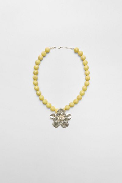 Stradivarius Beaded necklace with metal flower