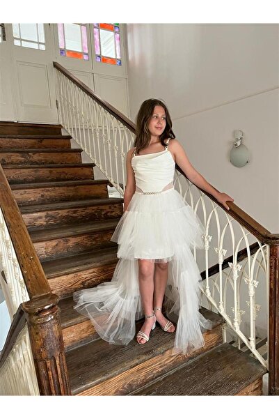 BUTİKHAPPYKİDS Kız Askılı Beyaz Zincir Detaylı Kat Etekli Kuyruklu Abiye 10-15 Yaş