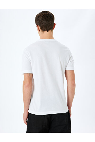 Koton Μπλουζάκι με κοντό μανίκι με λαιμόκοψη με στάμπα από βαμβακερή λεπτή εφαρμογή