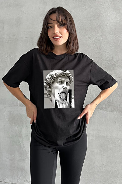 Stendhal تي شيرت نسائي أسود كبير الحجم مطبوع عليه تمثال داود وياقة دائرية