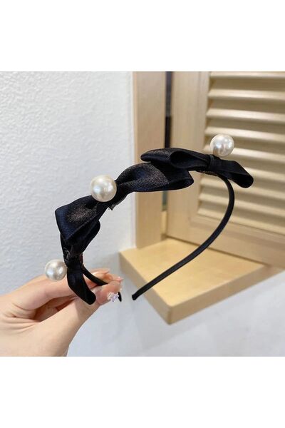 modernist Women's Black Pearl Detail Ribbon Crown