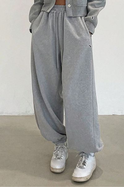 Sun Victoria Γυναικεία μαύρη φούτερ Jogger με δύο κλωστές Oversize