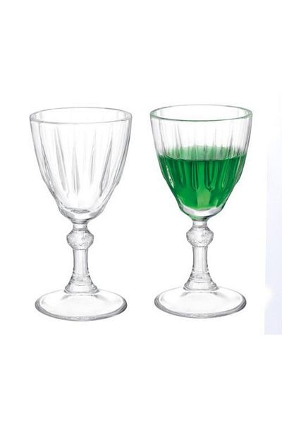 Madame Coco Voyage 4-Piece Footed Liquor Cup Set