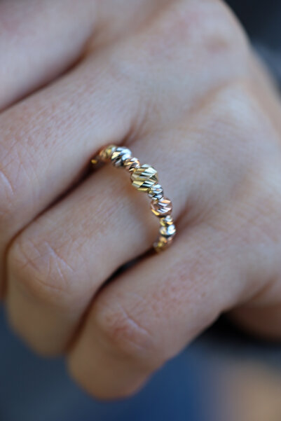 Yenigün Kuyumculuk 14 Ayar Altın Üç Renkli Dorika Dizisi Yüzük