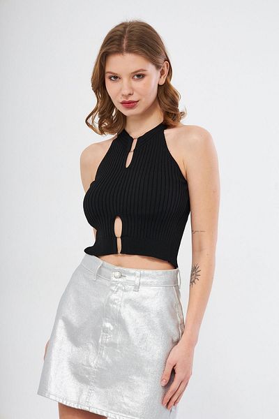 Oyga Μαύρη Crop Knitwear Μπλούζα - Γυναικεία, Αμάνικη και Μπροστινή Λεπτομέρεια