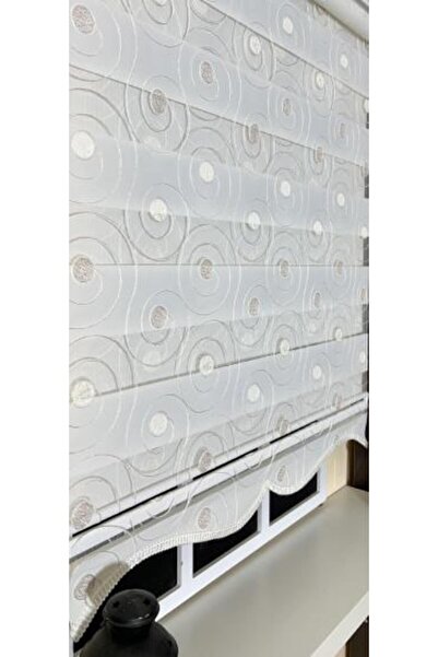 StorBurada Zebra Stor Nakışlı Ekru Etek Dilimli ST 126