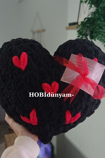 Alize Decorative Pillow with Heart 35/35
