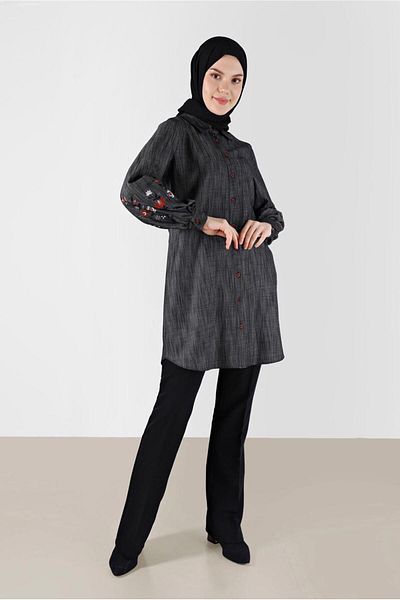 TRENDTESETTÜR Black Shirt Collar Tunic - Women's t 42432