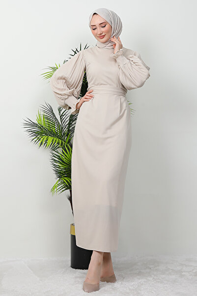 GİZ AGİYİM Φόρεμα σε μπεζ χρώμα με πλισέ και γιπέ