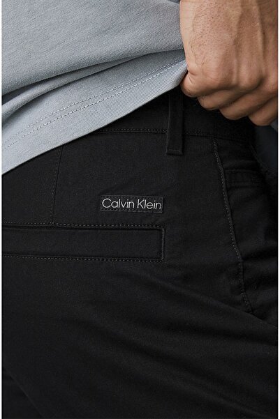 Calvin Klein Erkek CK Taperek Chino Pantolon - Siyah