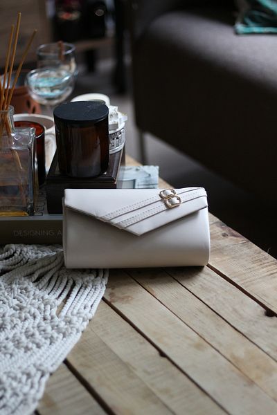 Moom Bag Γυναικεία ματ ζώνη με διπλή ζώνη με λεπτομέρεια βραδινό φόρεμα Clutch bag