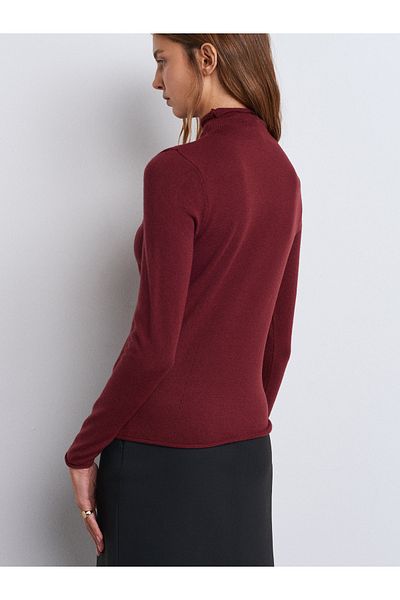 Dilvin 10714 Roșu Claret M. Pulover din tricotaje cu textura moale și subțire