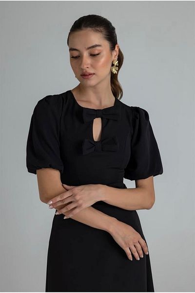Afiş Butik Rochie cu mânecă cu balon cu fundă neagră