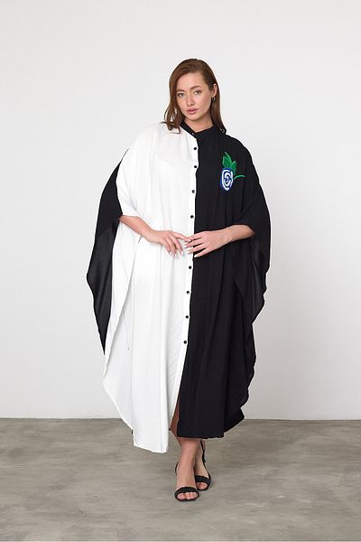 Denismoda Rochie cămașă de damă cu guler judecător, cu buzunare, cu detalii de broderie florală