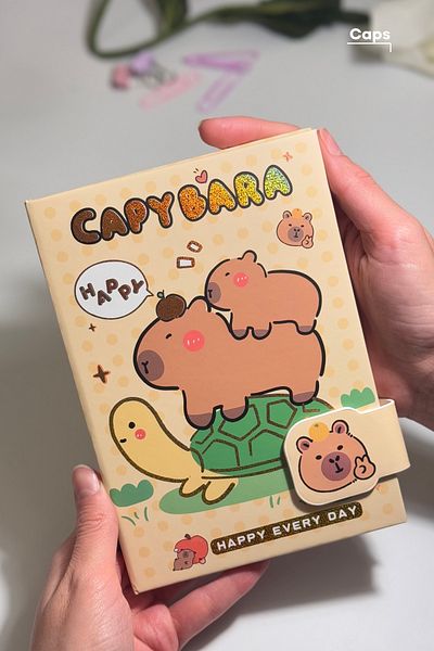 caps Cappybara με μοτίβο με ρίγες και κλειδωμένο σημειωματάριο - 160 σελίδες
