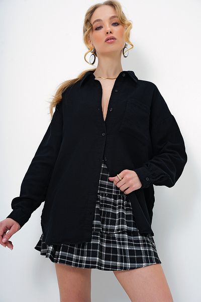 Trend Alaçatı Stili Women's Black Single Pocket Linen Look Oversize Woven Shirt Alc-X13344