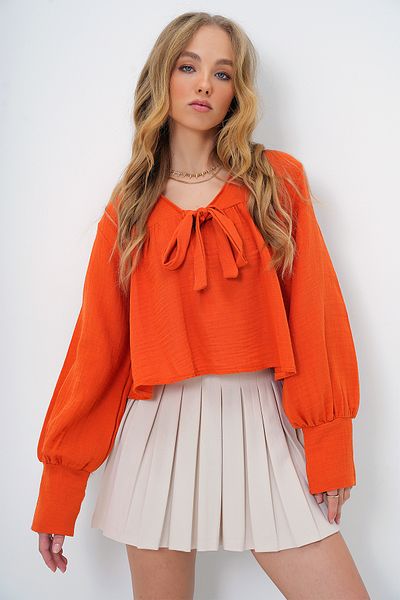 Trend Alaçatı Stili Orangefarbene Sommer-Webbluse mit V-Ausschnitt und Kordelzug für Damen ALC-X13409
