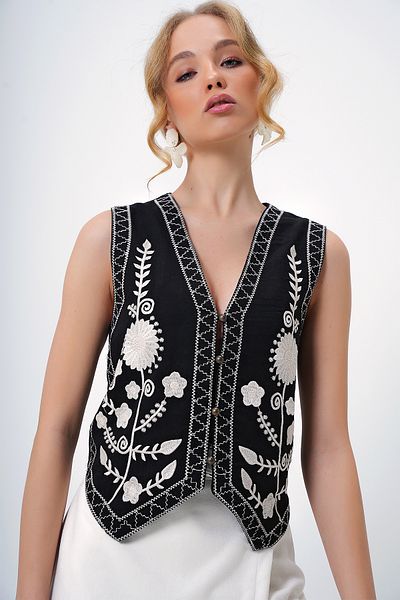 Trend Alaçatı Stili Schwarze, mit Knöpfen bestickte Leinenweste für Damen ALC-X13358
