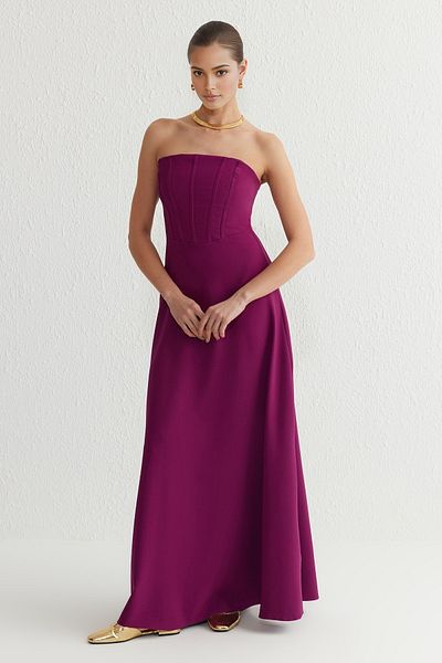 Trendyol Collection Pflaumenfarbenes, trägerloses, langes, stilvolles Abendkleid mit A-Ausschnitt und Heimkehrkleid TPRSS25AE00021