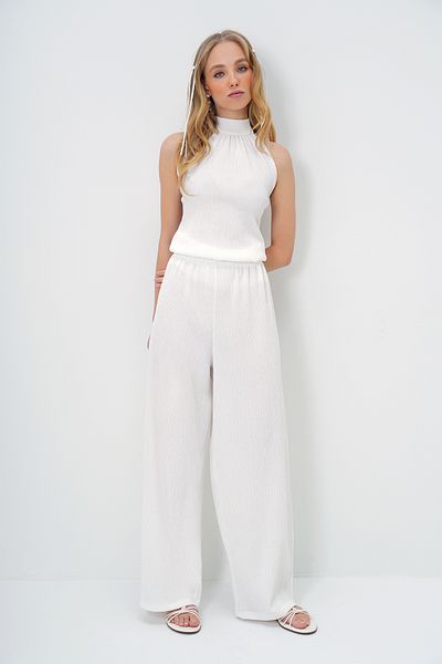 Trend Alaçatı Stili Women's White Textured Stand Collar Blouse and Pants Suit Alc-X13478