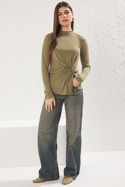 Trendyol Collection Πράσινη μπλούζα Asymmetric Cut - Συγκεντρώστε λεπτομέρειες, λαιμόκοψη TWOAW25BZ00116