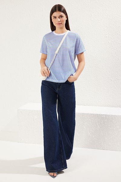 Trendyol Collection Crew Neck Saks csíkos kötött póló - rövid ujjú, normál szabású TWOSS21TS0904