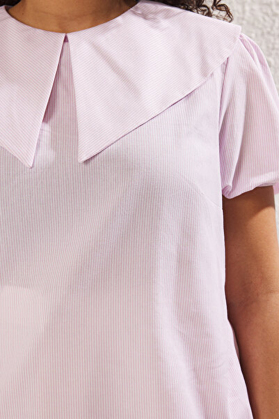 Trendyol Curve White-Pink Striped Woven Blouse Tbbss24Af00000