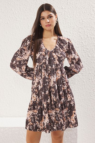 Trendyol Collection Colorful Abstract Gathered and Printed Pleated Knitted Dress - Twoss25El00099