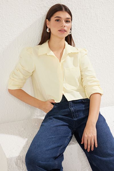 Trendyol Collection Yellow Crop Regular Regular Fit szőtt ing TWOSS23GO00117