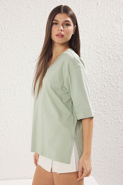 Trendyol Collection Mintfarbenes, übergroßes/weit geschnittenes Strick-T-Shirt mit Dreiviertelärmeln aus 100 % Baumwolle TWOSS25TS00011