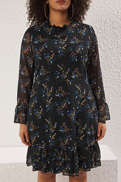 Trendyol Curve Black Stand Collar Chiffon Crispy Floral Print Woven Plus Size Dress Tbbaw25Ah00119