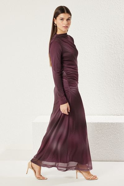 Trendyol Modest Lila gestricktes Kleid mit Farbverlauf TCTSS25EB00043