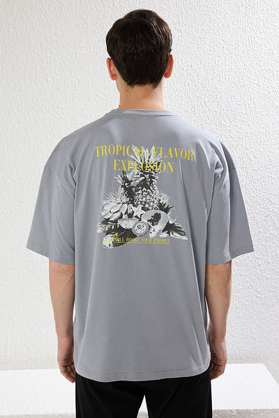 Trendyol Collection Μπλουζάκι από βαμβακερό γκρι μοτίβο φρούτων - TMNSS25TS00052