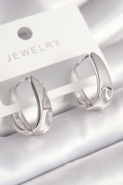 Clariss Brass Silver Color Hoop Model Women's Earrings