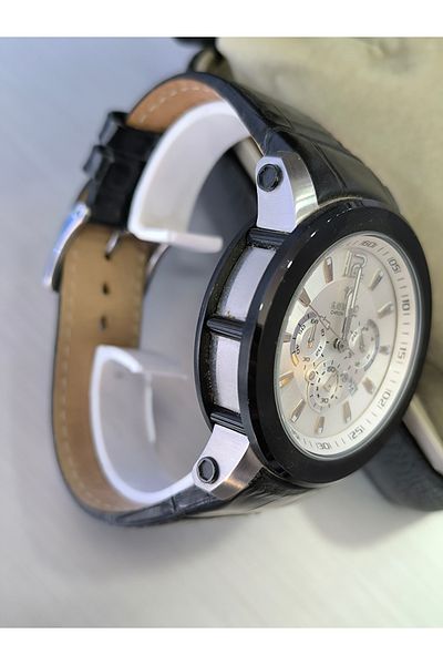Raymond Leather Men's Wristwatch