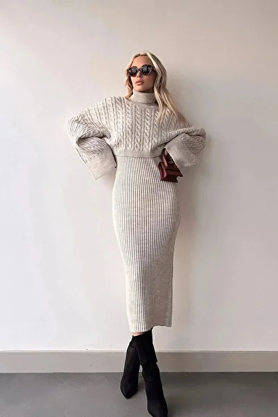 LOBOLIC Women's Floor-Length Crop Suit - Knitwear Suit - Address to the Elegance