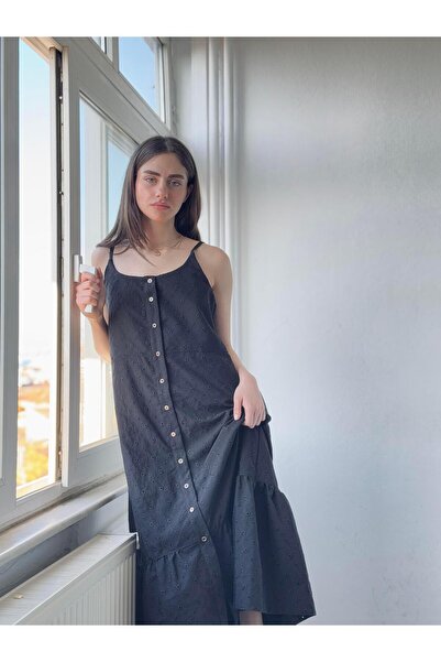 Retrobird Черна дамска рокля с презрамки от бродерия - Adel