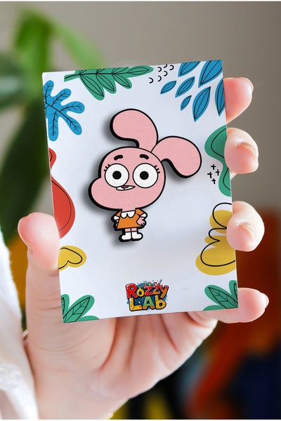 Rozzy Lab Anais Watterson Gumball No.2 -  Pin - Rozet - Ahşap - Broş - Yaka Çanta Aksesuar