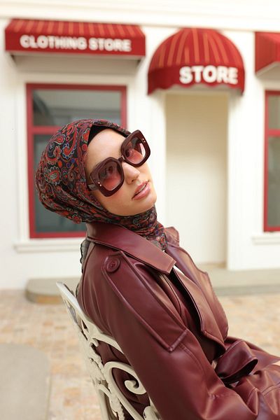 Silk Home 73071-48 Model Soft Scarf