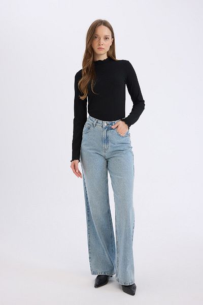 DeFacto Halber Rollkragen, geripptes Camisole-Langarm-T-Shirt B2389ax25sp