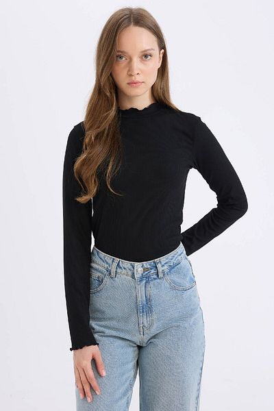 DeFacto Halber Rollkragen, geripptes Camisole-Langarm-T-Shirt B2389ax25sp