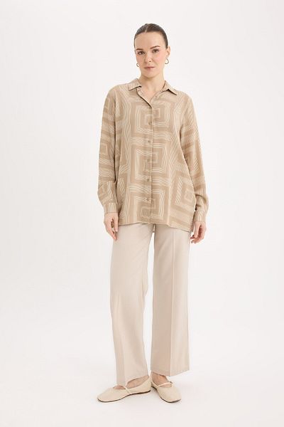 DeFacto Gemusterte Langarm-Shirt-Tunika mit lockerer Passform – T0609AZ25SP