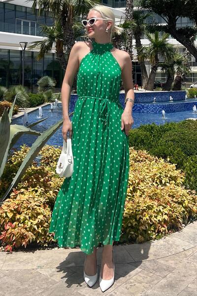 Madmext Yeşil Puantiyeli Sıfır Kol Halter Yaka Elbise MG2134