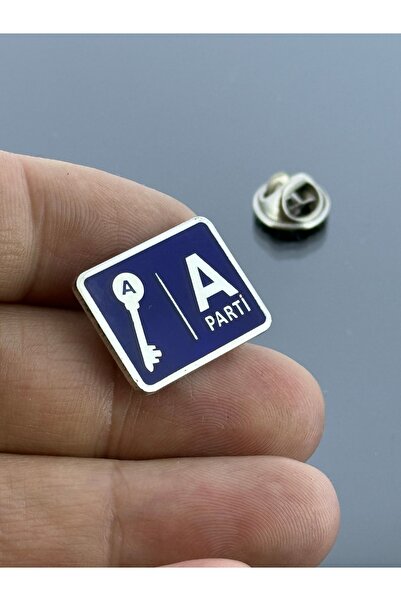 Kuyumcudan Anahtar Partisi Gümüş Yaka Rozeti